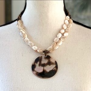 Circular Pendant Necklace